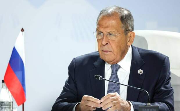 Глава МИД России: Невозможно уничтожить ХАМАС, не уничтожив Газу с мирным населением