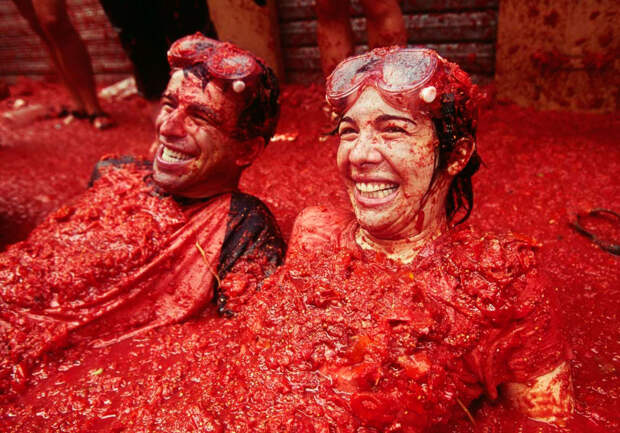 unique-festivals-around-the-world-la-tomatina-3