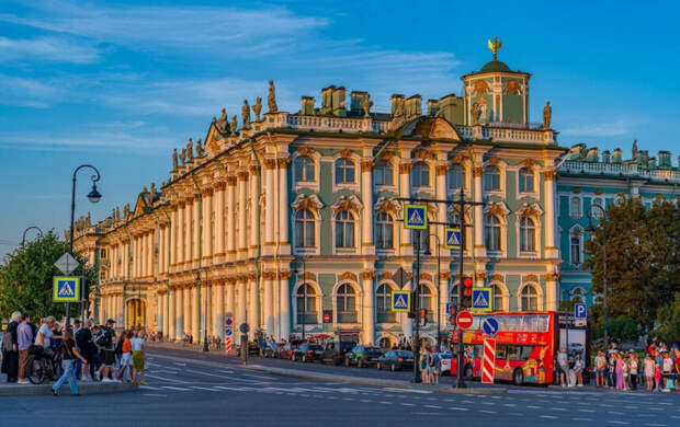 Комиссия ЗакСа Петербурга поддержала бесплатное посещение музеев раз в месяц