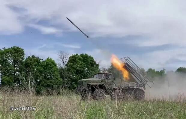 ВС РФ значительно продвинулись к Александрополю (Розовке)