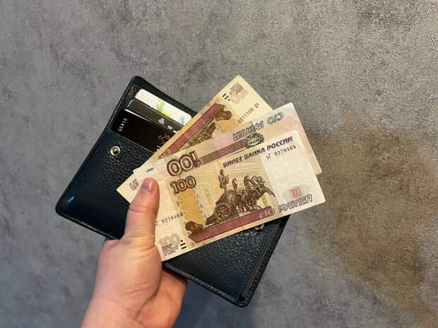 С 1 апреля заполнять платежки придется по-новому: что изменится для переводов