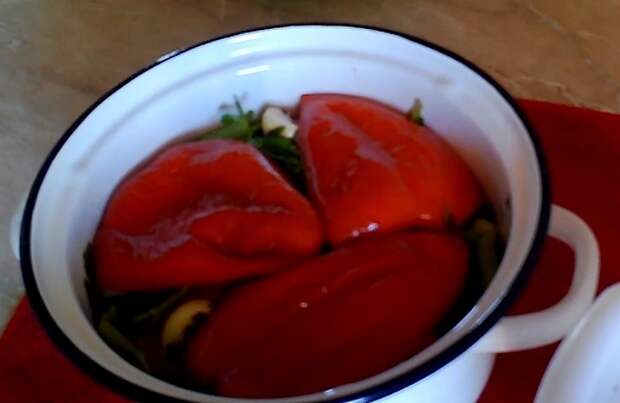 маринованный перец в уксусе