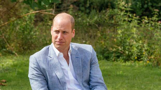 Принцу Уильяму запретили кататься на самокате по территории его имения