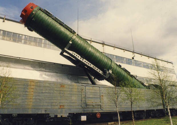 Россия приостановила разработку нового «ядерного поезда»‍