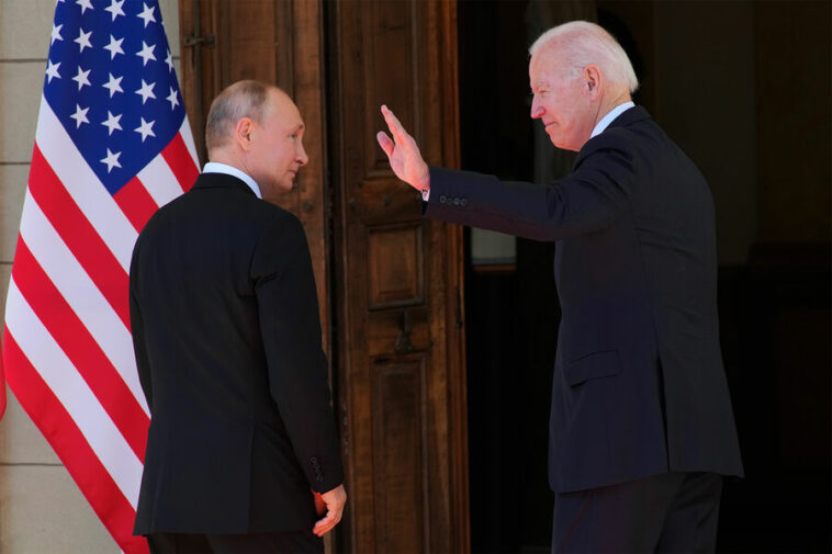 В США назвали ошибочной тактику отношений с Россией с позиции силы