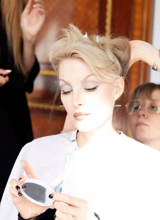 Неделя моды в Париже: Рената Литвинова, Шарлиз Терон и Дженна Ортега Неделя моды в Париже: Рената Литвинова, Шарлиз Терон и Дженна Ортега