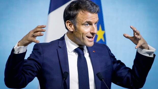 Макрон заявил, что Франция не может ощипать свою армию ради Украины