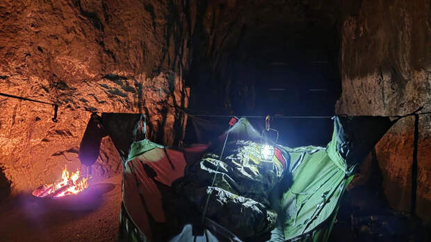 Живописная прогулка обернулась для туриста взломом с проникновением в чужой туалет