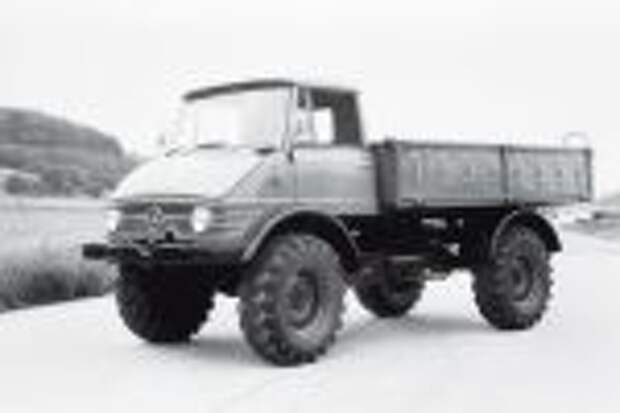 Mercedes-Benz Unimog