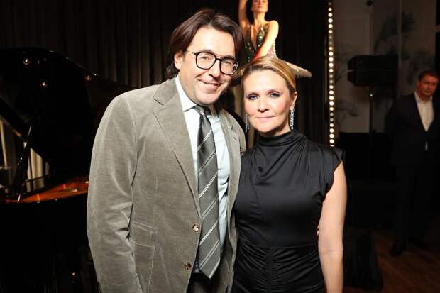 Гостевой брак и раздельные квартиры: почему Андрей Малахов с женой не живут вместе – главная тайна семьи шоумена