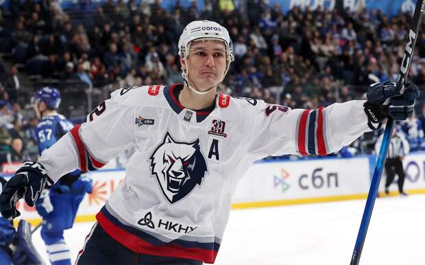 «Нефтехимик» продлил контракт с Митякиным