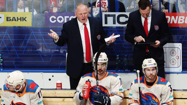 Тренер «Шанхай Дрэгонс» Галлан пропустит матч со СКА по состоянию здоровья