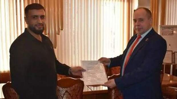 «Сколько мяса получил?»: скотопромышленнику Озманяну щедрые чиновники вручили жилищный сертификат