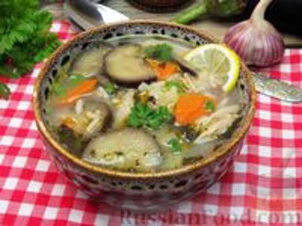 Фото к рецепту: Рисовый суп с курицей и баклажанами