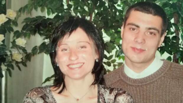 «Не смогла выехать»: МВД помогает оформить документы уроженке Харькова, потерявшей мужа и воспитывающей сына-инвалида