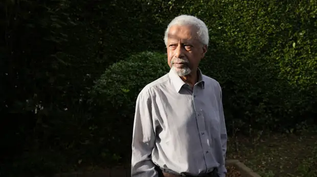 Глуховский прокомментировал присуждение Гурне Нобелевской премии по литературе