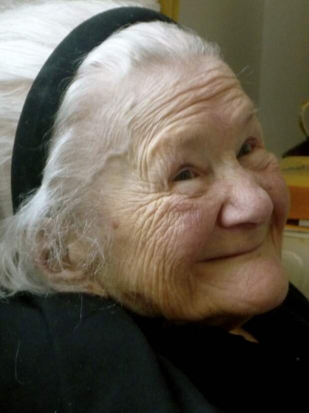 Храброе Сердце Ирены Сендлер Irena Sendler May 3 2008 9 days before she passed away 599x800 Храброе Сердце Ирены Сендлер