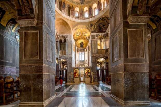 Невероятной красоты внутреннее убранство и уникальные мозаики стали символом духовности и высокой эстетики (Монастырь Хосиос Лукас, Греция). | Фото: odysseus.culture.gr. Невероятной красоты внутреннее убранство и уникальные мозаики стали символом духовности и высокой эстетики (Монастырь Хосиос Лукас, Греция). | Фото: odysseus.culture.gr.