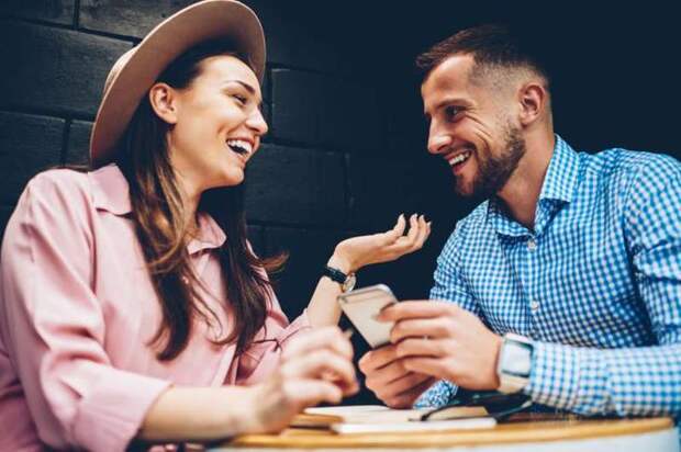 Sometimes the best way to make somebody happy is to distract them with humor Узнаем себя: 5 типов любви на пути к семейному счастьюУзнаем себя: 5 типов любви на пути к семейному счастью