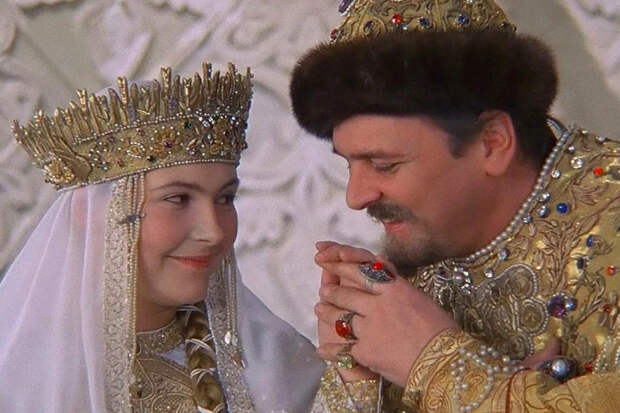 Три киноляпа. "Иван Васильевич меняет профессию": Мало кто замечает