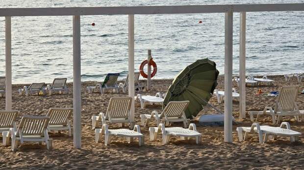 Удар по пляжу в Севастополе спровоцировал ущерб для туризма в Крыму