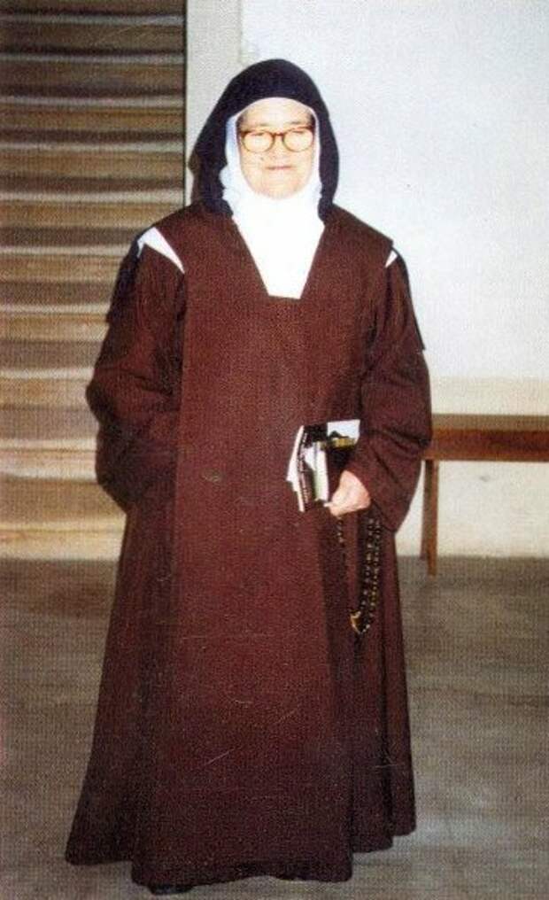 Монахиня Люсия. Свидетельница «Фатимского чуда».