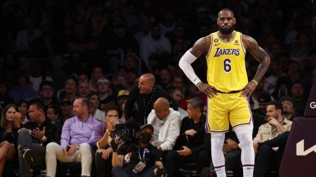 Los Angeles Lakers forward LeBron James