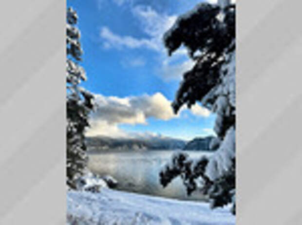 Телецкое озеро / Фото: Роман и Татьяна Воробьевы