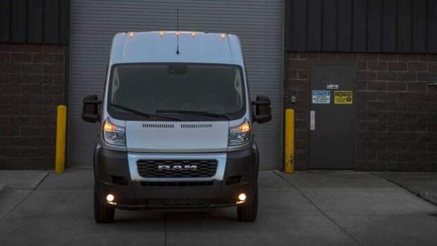 ram-promaster-my2022-proauto-01