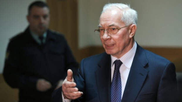 Азаров призвал «вычистить» людей Супрун из Минздрава Украины