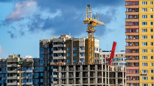 Мишустин подписал постановление о снижении ставки по льготной ипотеке до 9% годовых