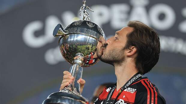 «Спартак» ведет переговоры по трансферу защитника «Фламенго»