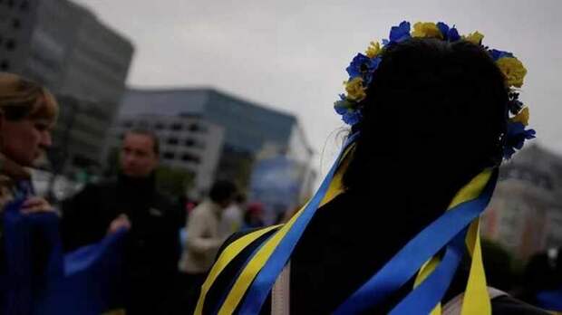 Киев посылает украинцев зимовать в Европу, но Европа против
