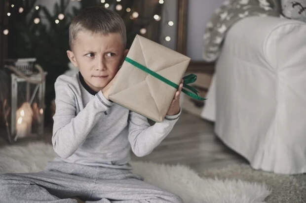 Психолог Таранова рассказала, какие подарки могут навредить детям