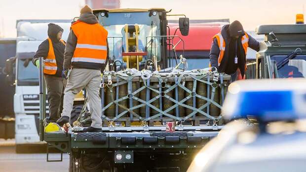 Лавров связал призывы Европы к прекращению огня со снабжением Украины оружием