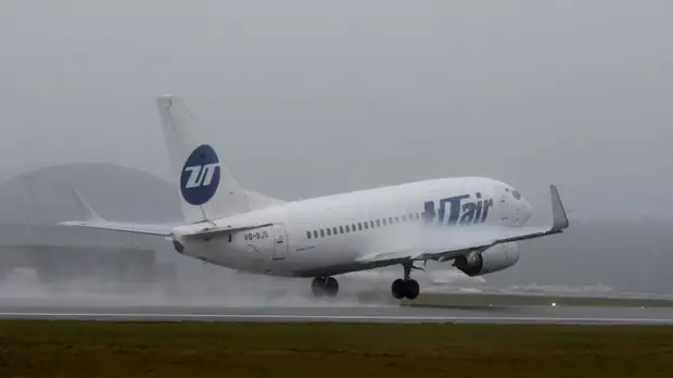 «ЮТэйр» заявила о риске прекращения полётов