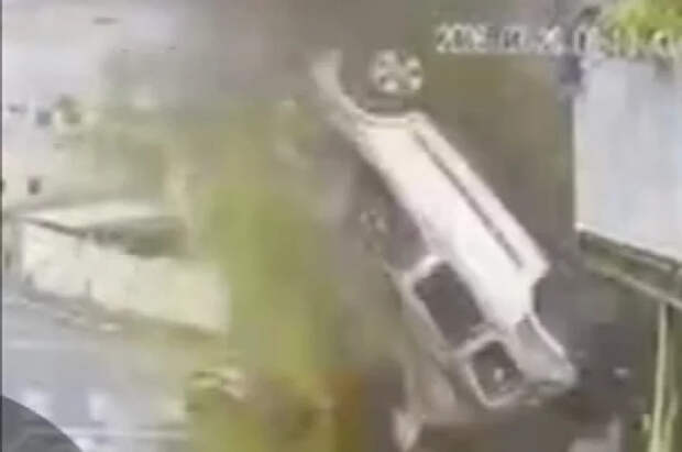 Появились кадры попадания ракеты по автомобилю в израильском Кафр-Касеме