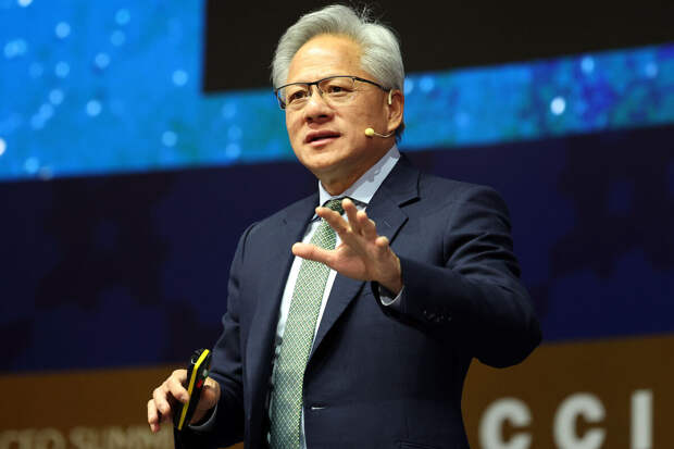 Reuters: китайские таможенники фактически запретили поставки чипов Nvidia H200