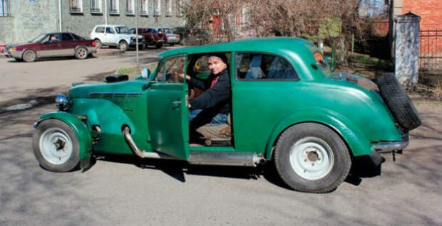 Гоночный автомобиль из старого москвича