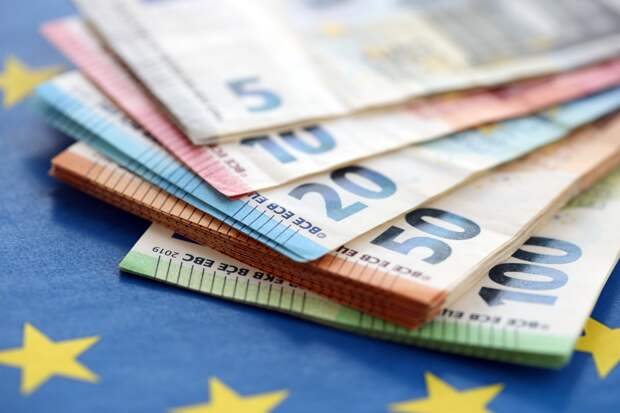 Политолог высказался о проблемах с согласованием кредита ЕС для Украины