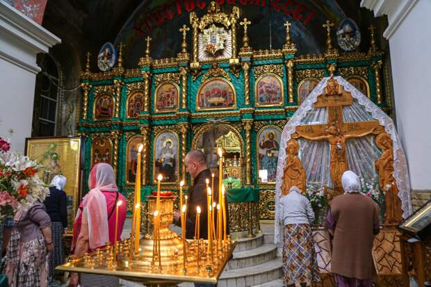 Аксёнов поздравил крымчан со светлым праздником Воскресения Христова