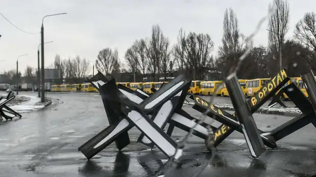 Политолог Евстафьев объяснил необходимость спецоперации России на Украине