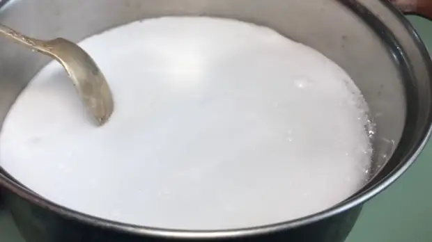 Как без усилий отмыть многолетний нагар реально за 10 минут