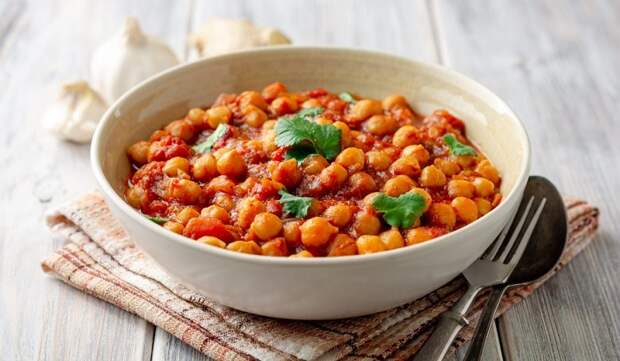 Нут с карри - отличный вариант веганского ужина. / Фото: food.inmyroom.ru