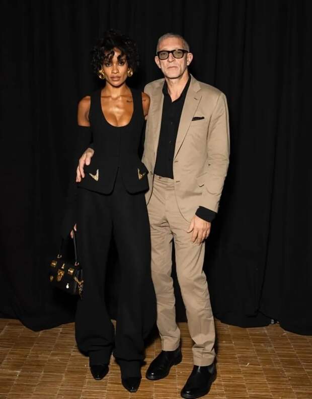 Неделя моды в Париже: Рената Литвинова, Шарлиз Терон и Дженна Ортега Неделя моды в Париже: Рената Литвинова, Шарлиз Терон и Дженна Ортега