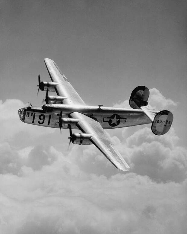 Consolidated B-24 Liberator автомобили, вертолёты, самое массовое, самое-самое, самолёты, техника