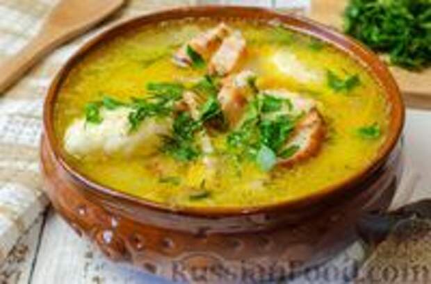 Фото к рецепту: Суп с галушками из капусты