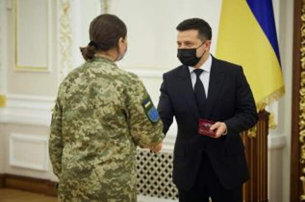 Зеленский встретился с военнослужащими