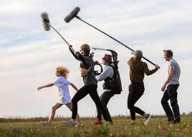 Внучка Талызиной застрянет в "Одном хорошем дне" в новой романтической комедии