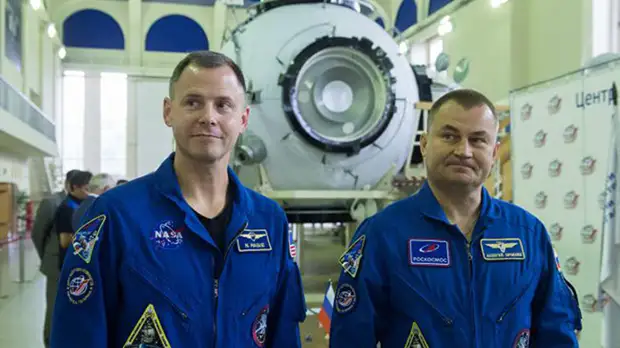 Индикатором невесомости экипажа «Союза МС-10» станет плюшевая такса